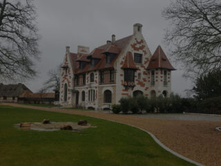Chateau Renault - Herqueville - França